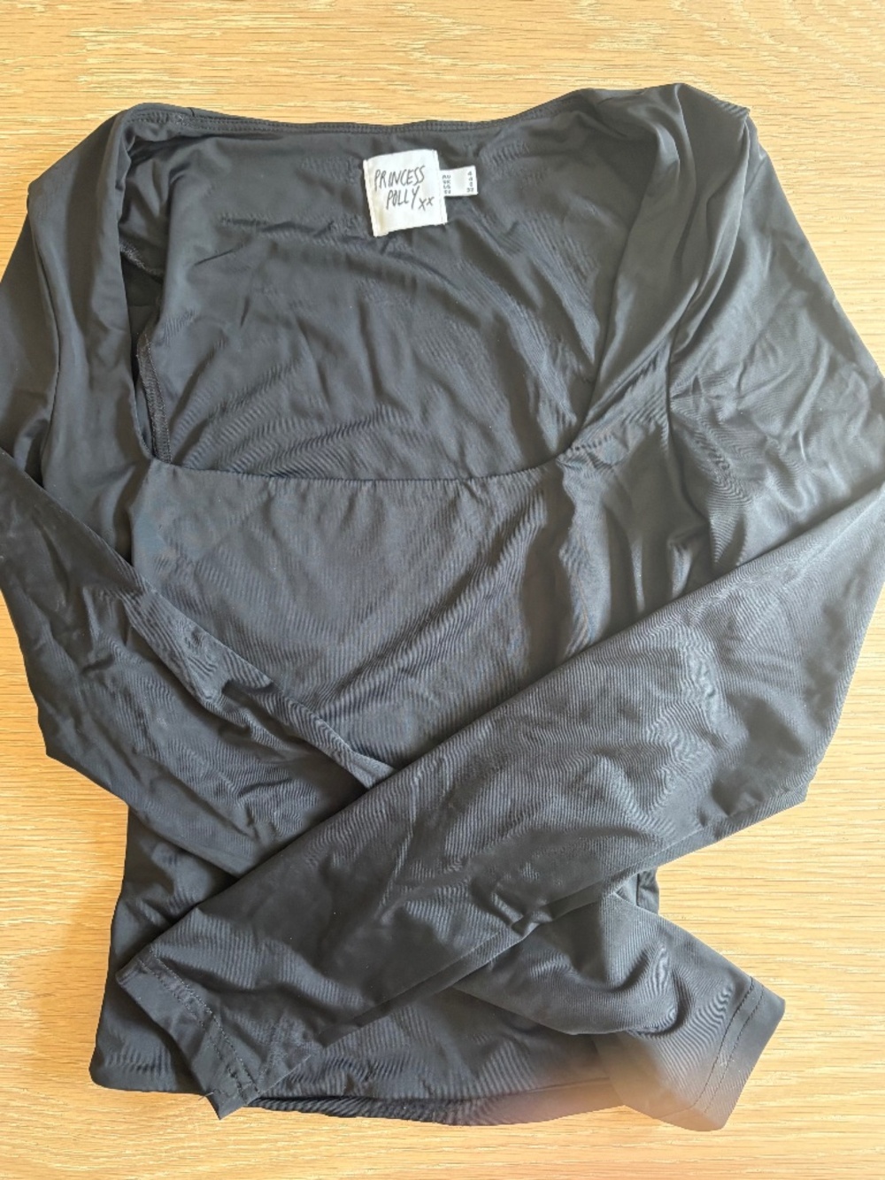 BLACK PRINCESS POLLY LONG SLEEVED LOW NECK TIGHT FIT SHIRT, SIZE 0